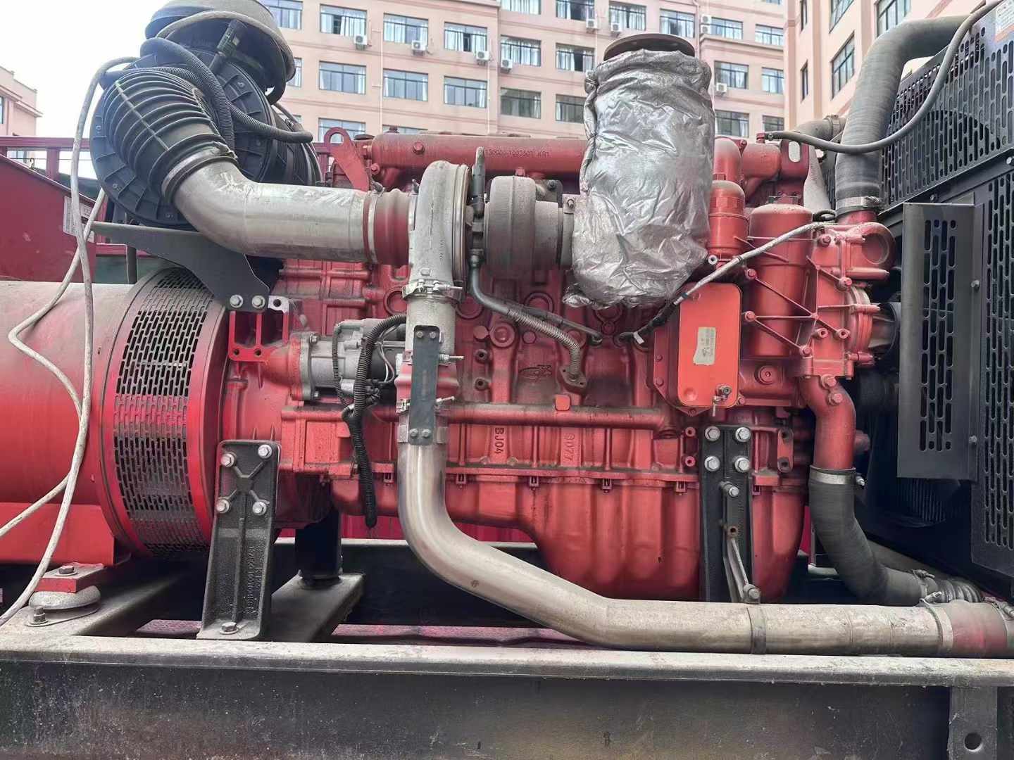 夏河如何选择适合 600kW 柴油发电机组的过载保护器？